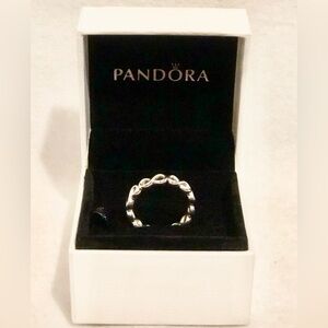 💍Pandora Ring Infinite Shine